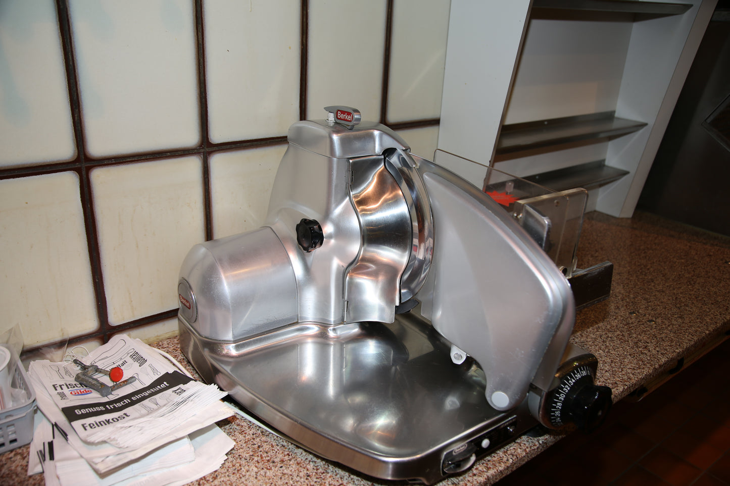 Aufschnittmaschine - Berkel 834 Non CE - 2 Stück zusammen