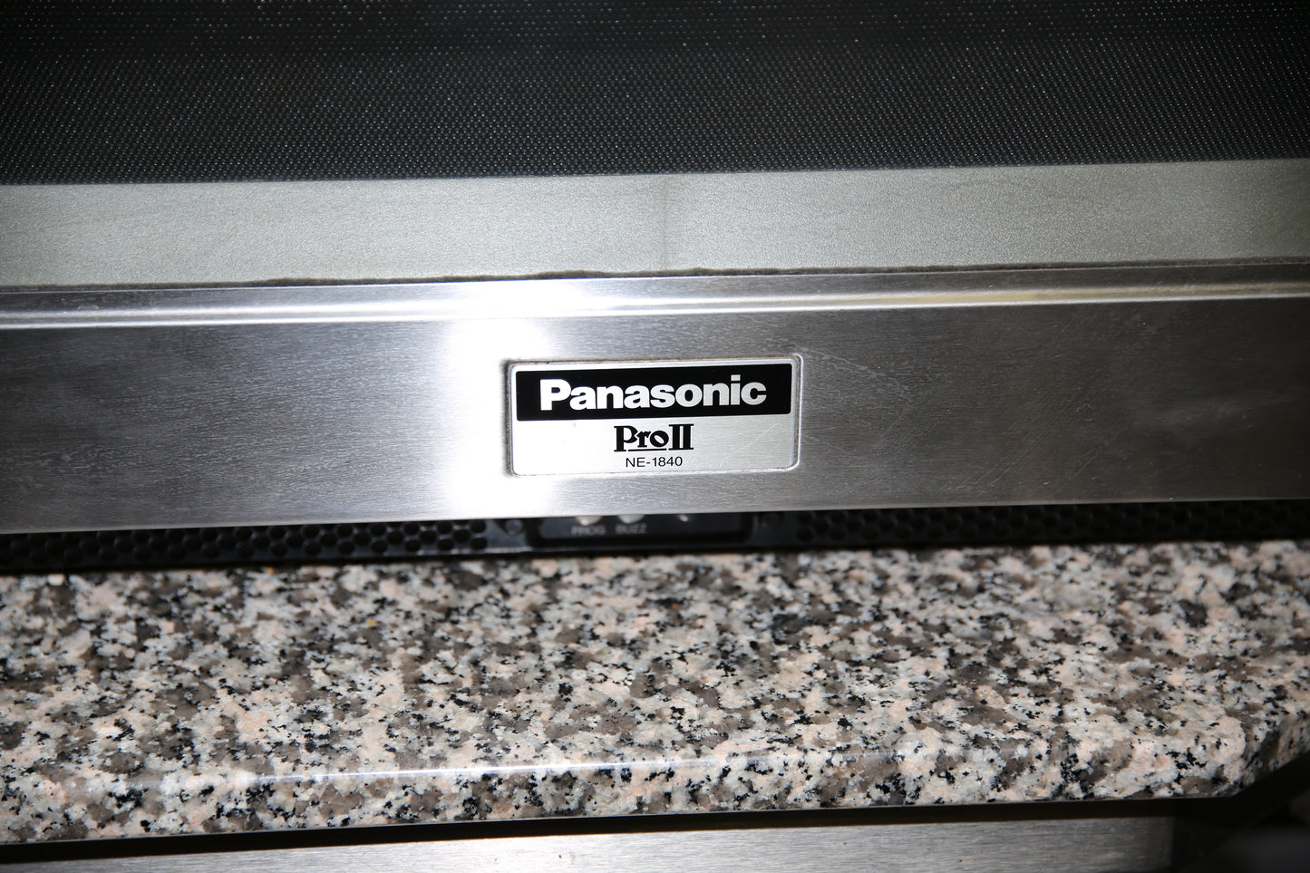 Panasonic Mikrowelle NE-1840 - 44 Liter