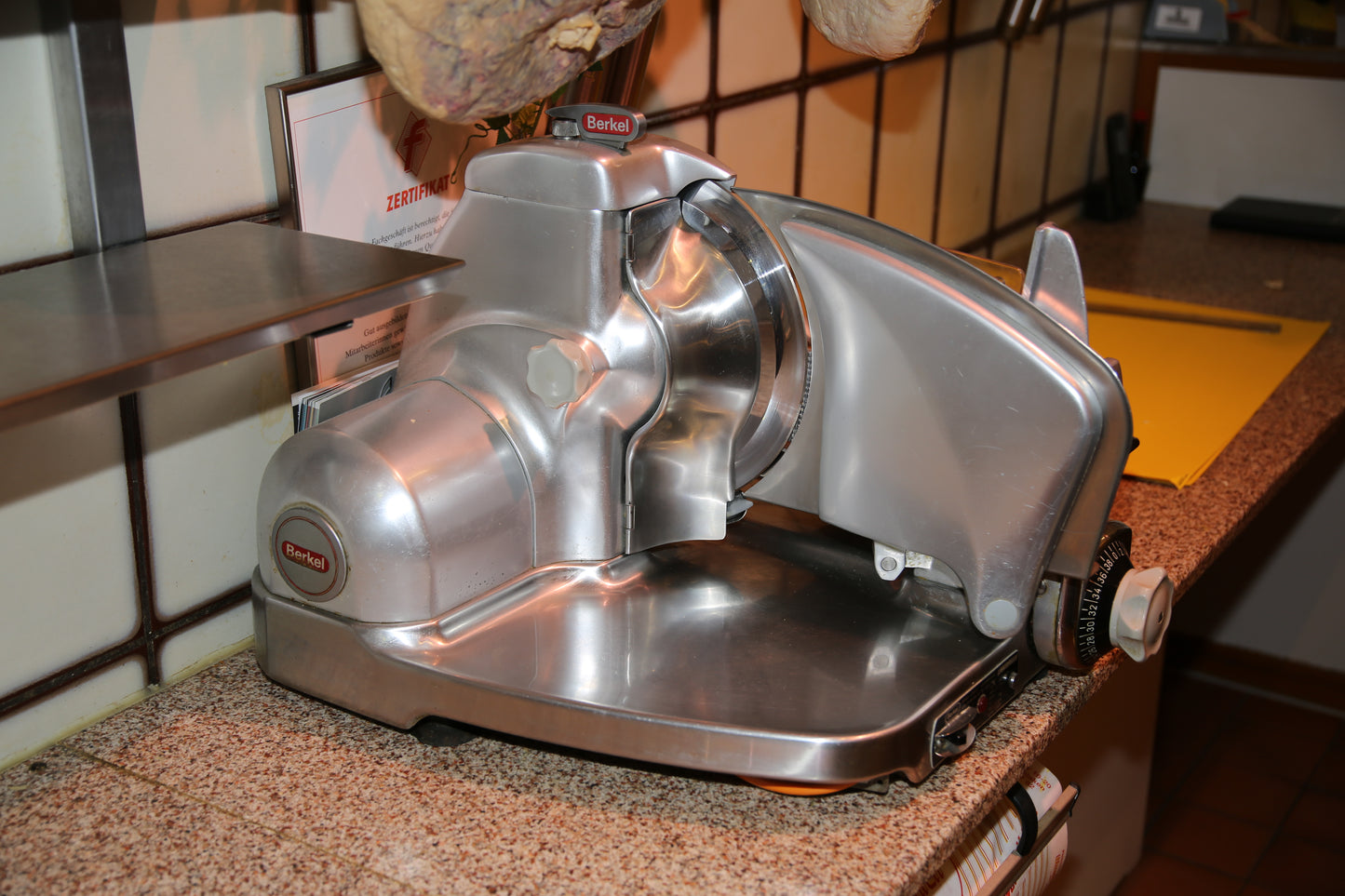 Aufschnittmaschine - Berkel 834 Non CE - 2 Stück zusammen