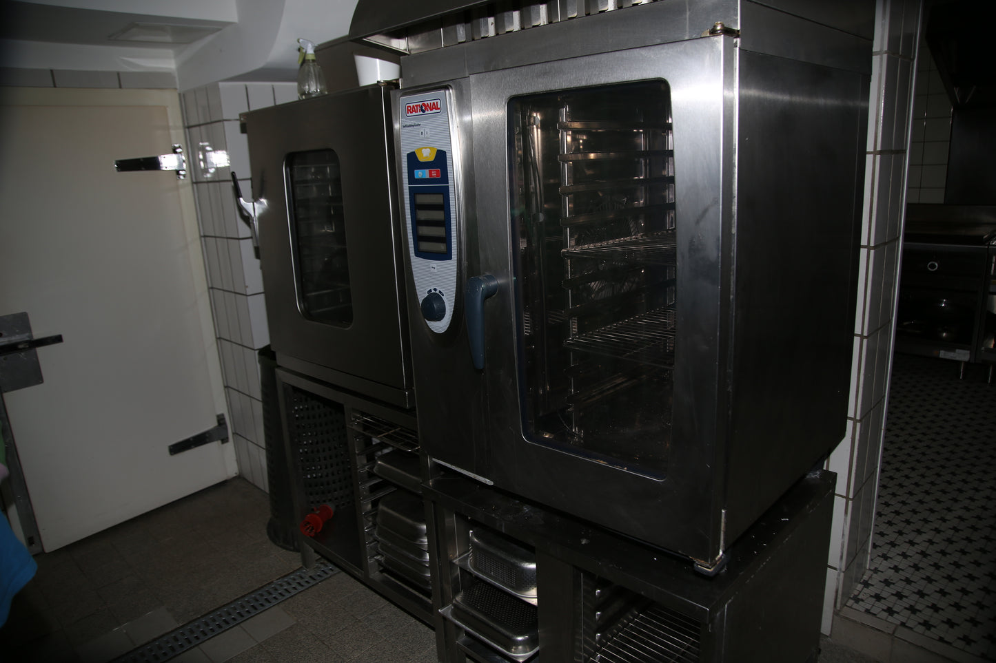 Konvektomat - 10 x 1/1 GN Rational SCC - mit Kondensationshaube
