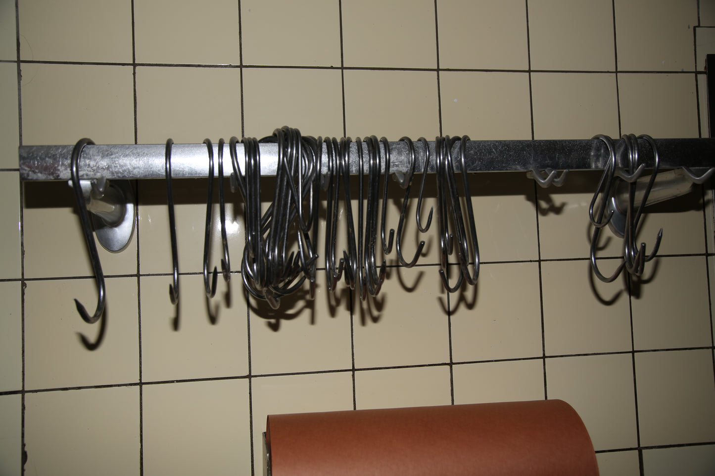Zubehör - Küchenutensilien - Fleischerhaken - Töpfe - Bräter - etc.