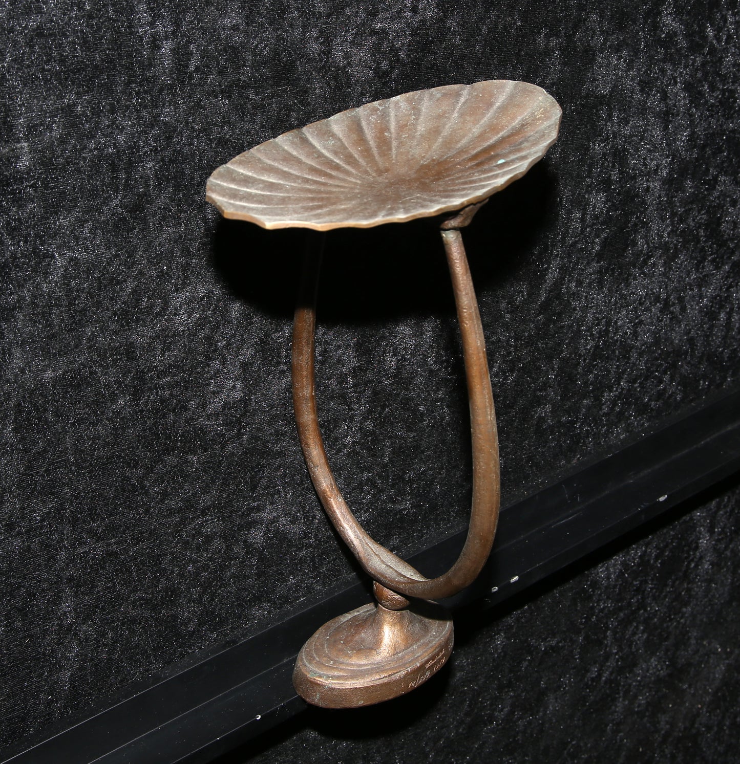 Wunderlich, Paul - Leaf Bowl, 1979 - Brons - Handtekeningstempel, genummerd