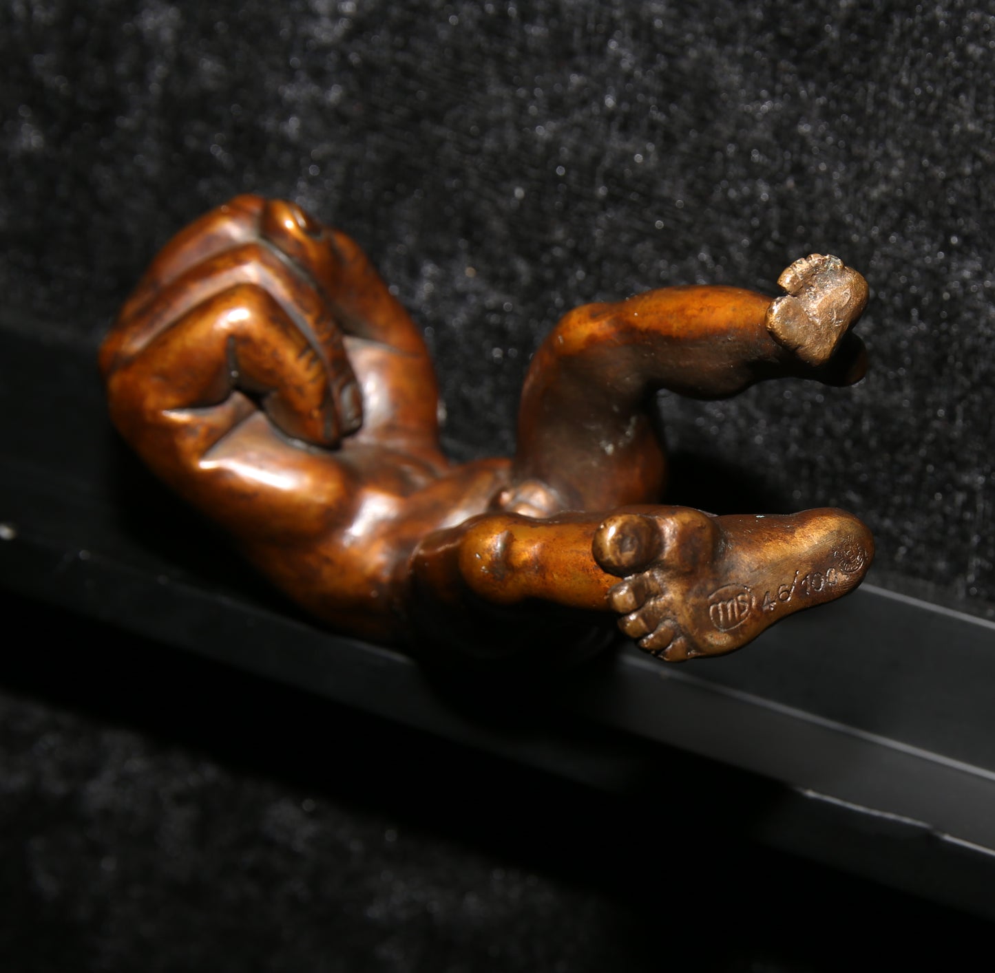Schwarze, Michael - Faustkampf - Bronze - Signaturstempel, nummeriert