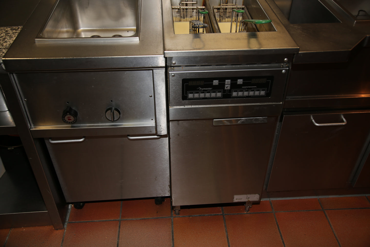 Deep fryer - various professional deep fryers