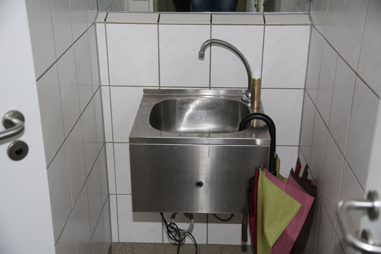 Hand wash basin with sensor and tap - 2 pieces together