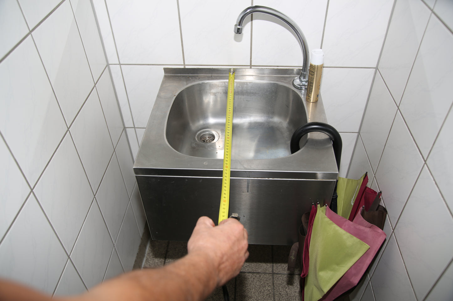 Hand wash basin with sensor and tap - 2 pieces together