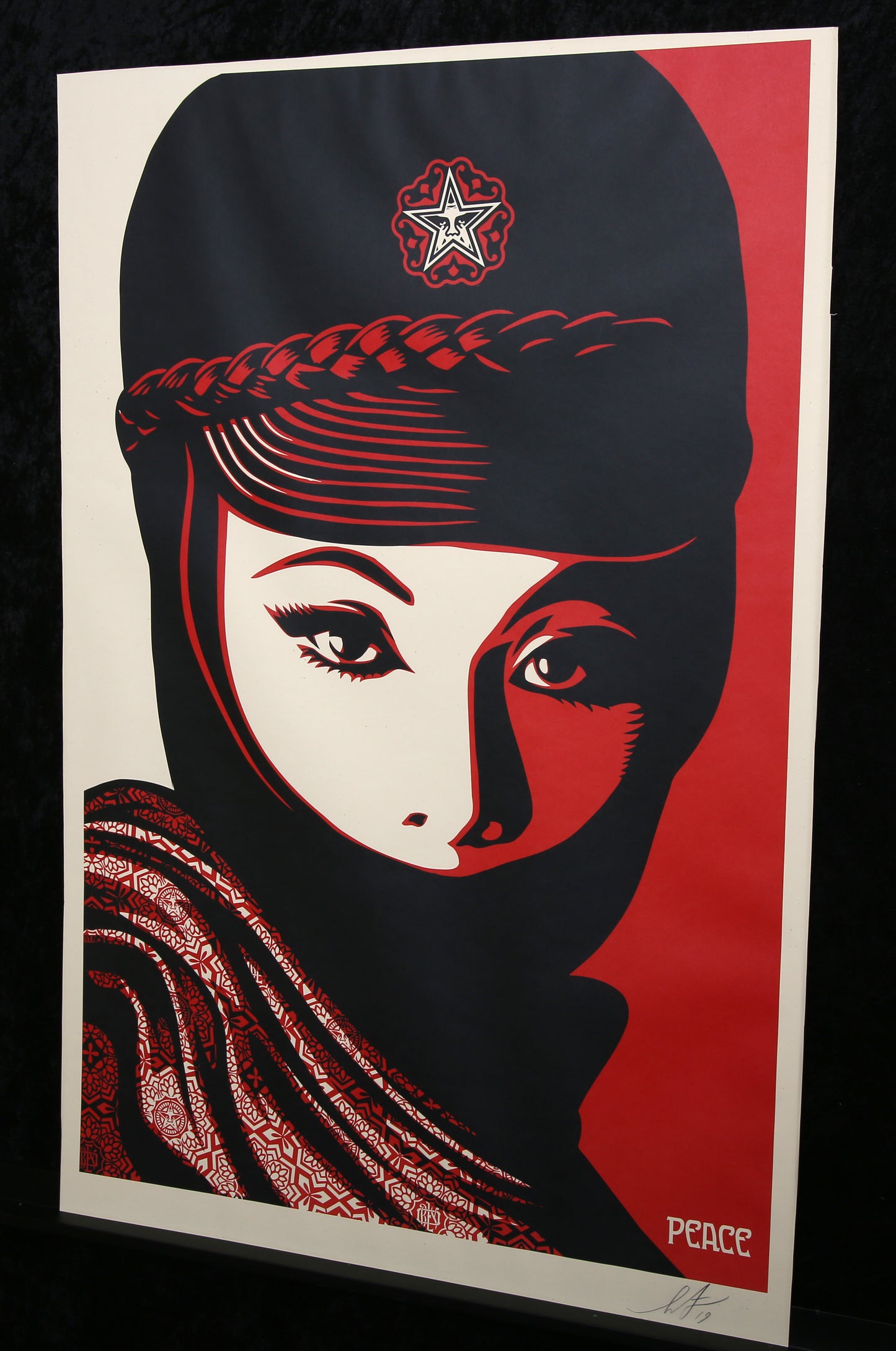Fairey, Shepard - Mujer Fatale - Farboffsetlithografie - handsigniert