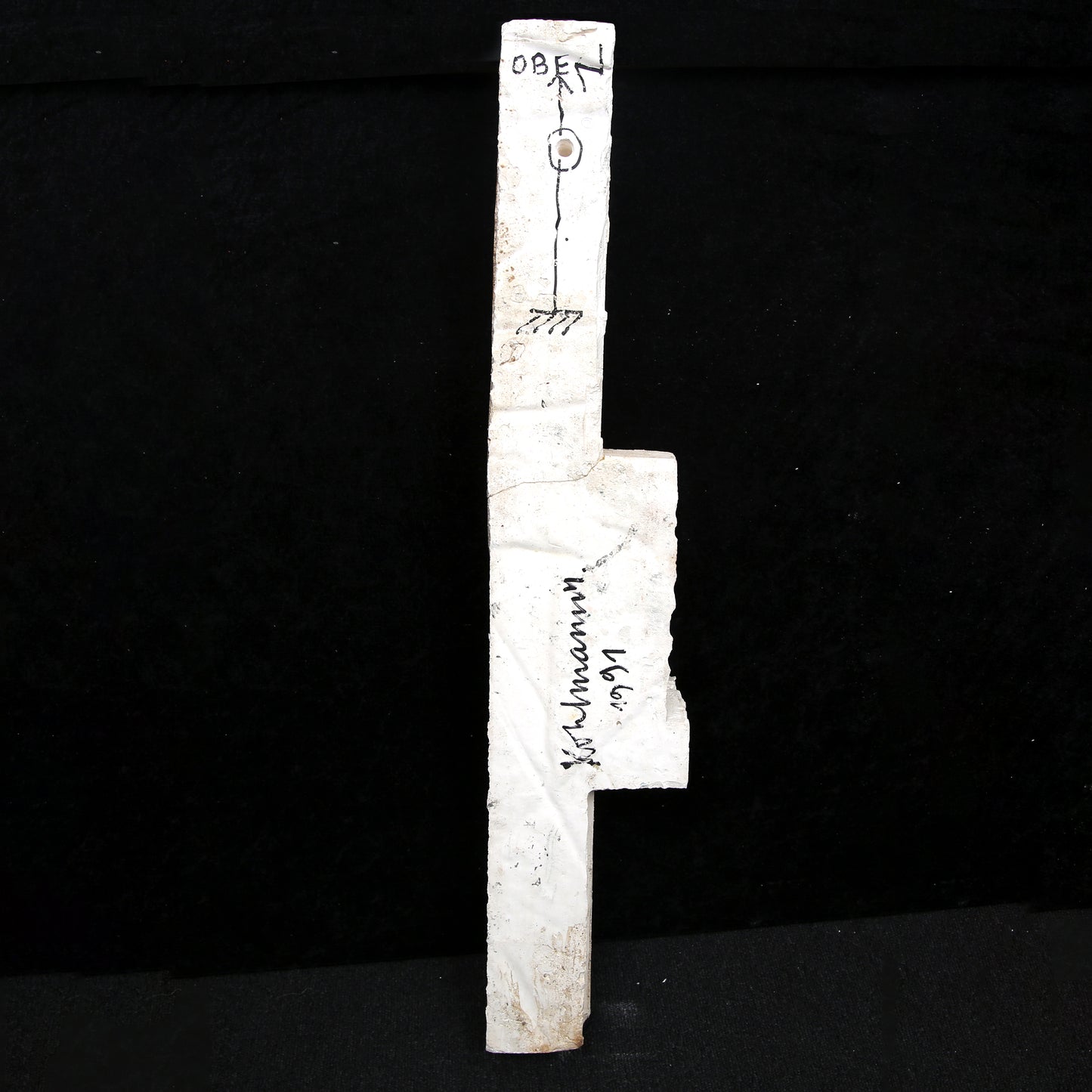 Kohlmann, Matthias - o.T. - Skulptur/Gips, 1991 - handsigniert