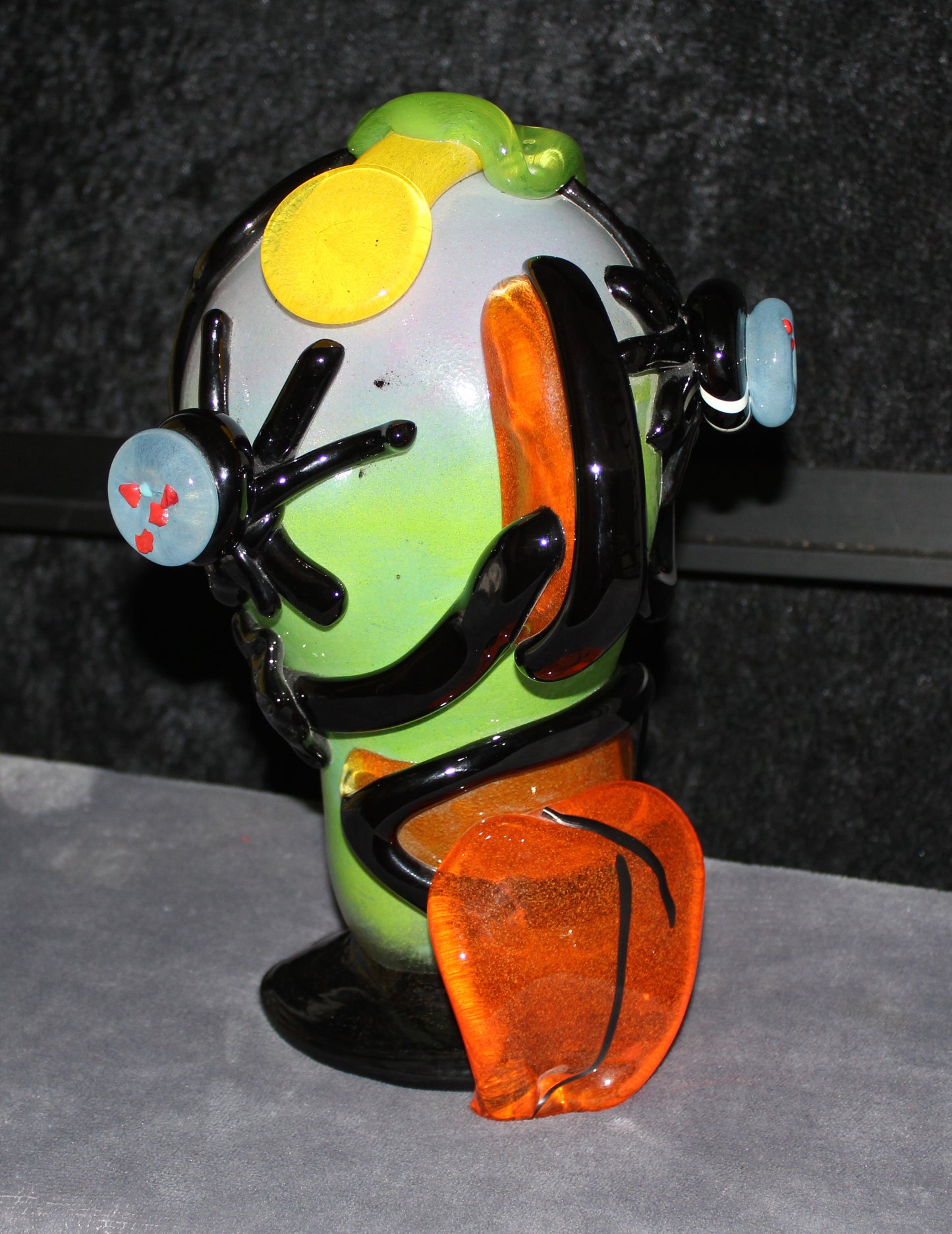 Kostabi, Paul - Skulptur aus Muranoglas - Unikat